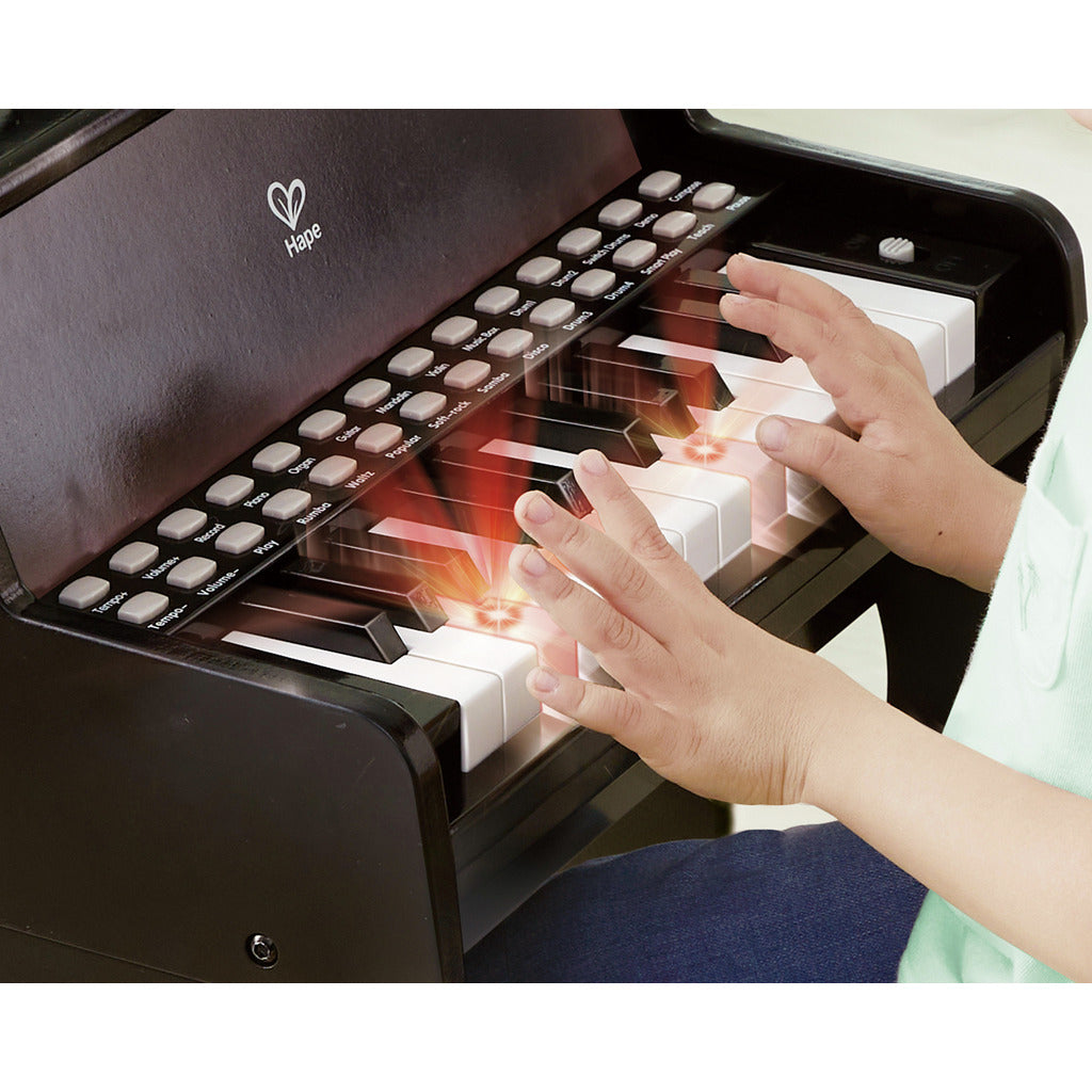 Piano à queue noir-HAPE