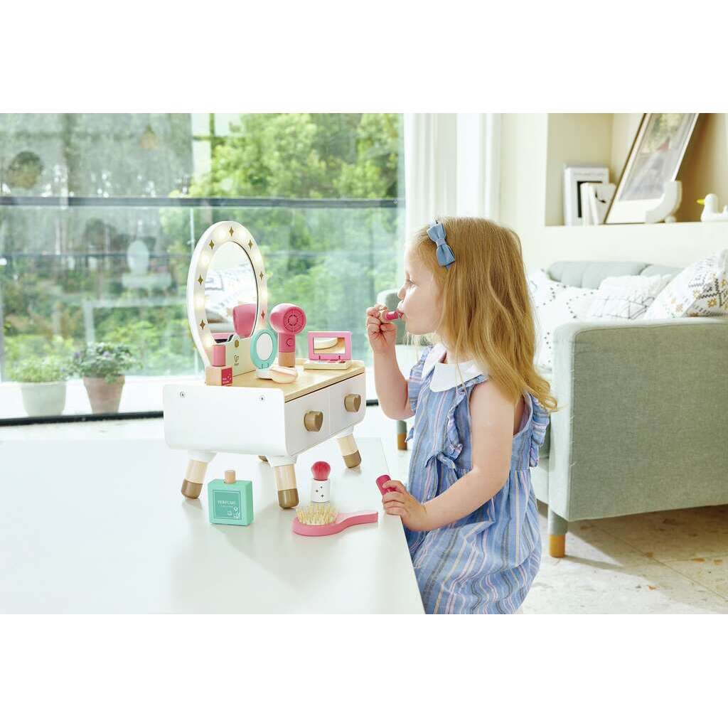 Coiffeuse élégante-HAPE