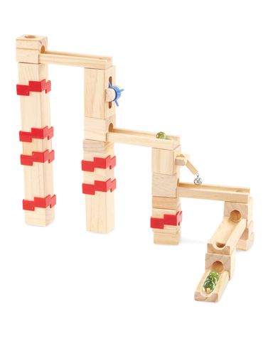 Toboggan et circuit à billes en bois